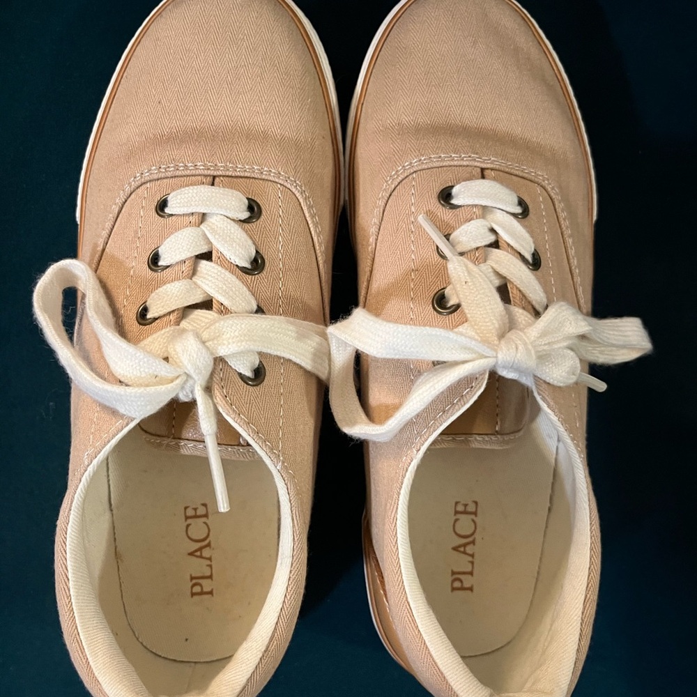 Children’s Place Boys Tan Canvas Sneakers